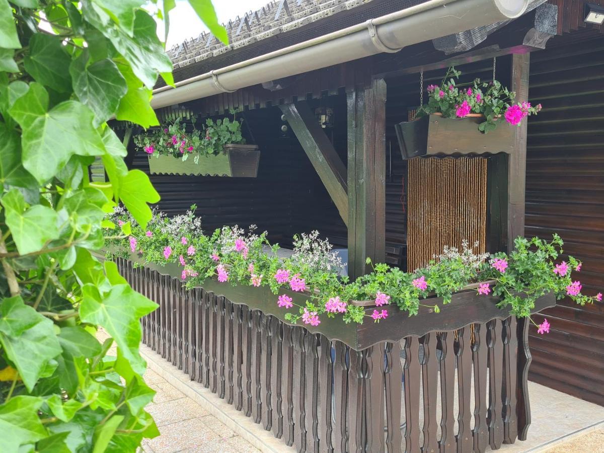 Amb Village Point Dob Luaran gambar